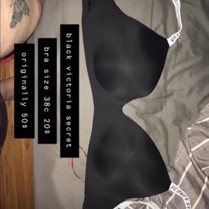 black victoria secret bra: WORN ONCE